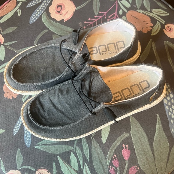 Wendy hey dude Womens shoe - Picture 3 of 4